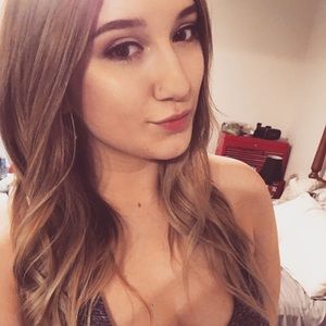 Meet your Posher, Jenna